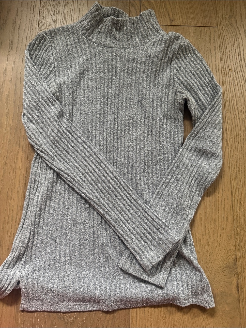 Wilfred Free Gray Ribbed Turtleneck Sweater
